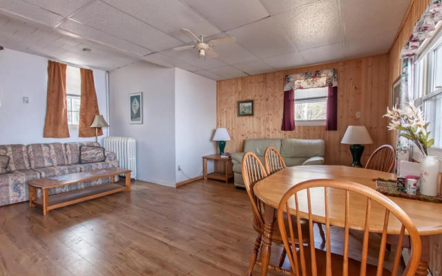 Waterside Apts.