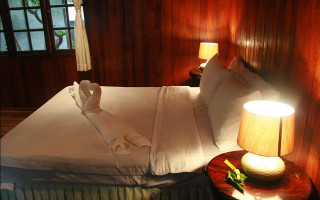 Kirati Beach Resort