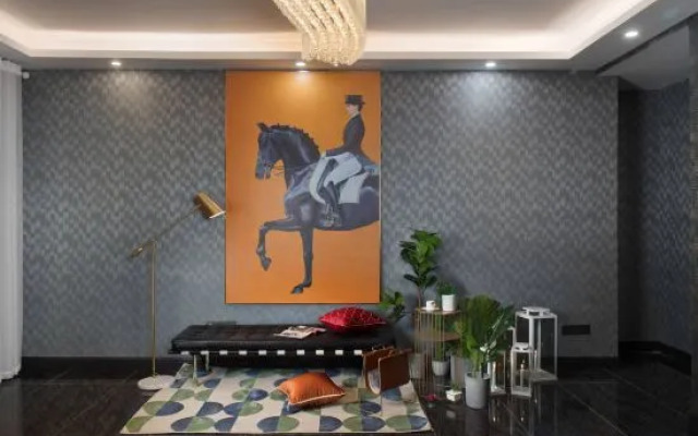 Style S Hotel (Linshui Hongfan Plaza Bus Terminal)