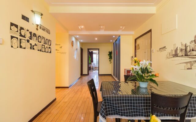 Jiayuhuxiao Apartment