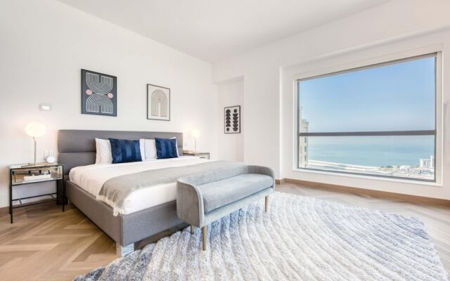 Sun Sand Dubai Luxury at JBR Beach