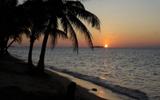 Island Hotel Saipan