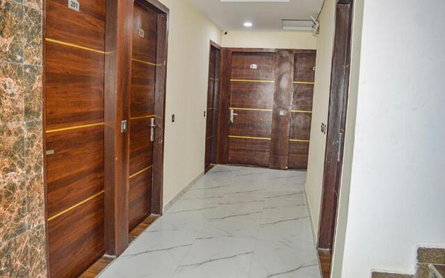 Fabhotel The Golf Inn