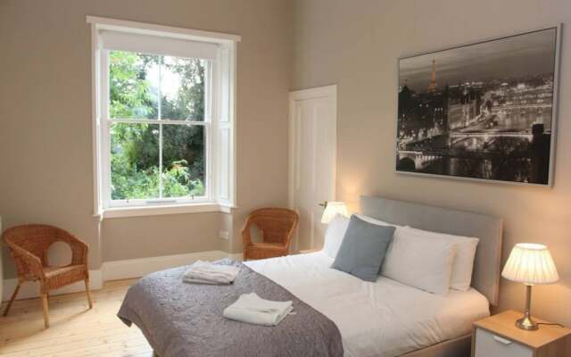 3 Bedroom City Centre Apartment