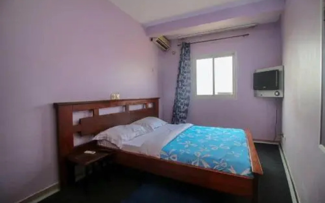 Oasis Hotel