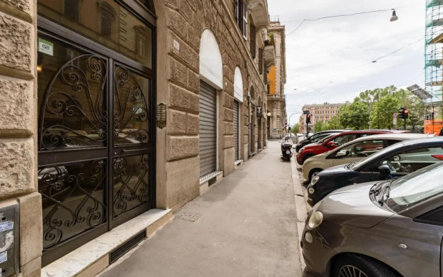 Appartamento Flora Metro Vittorio