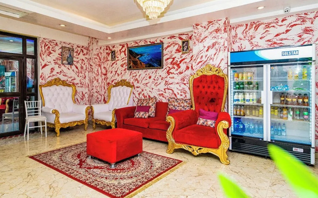 Nur Complex Hotel