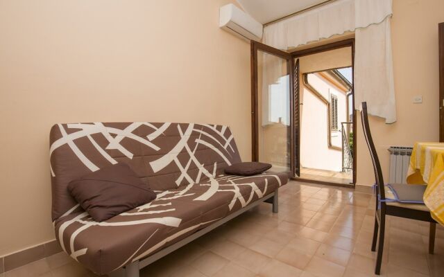 Apartment Marija Valtura / One Bedroom