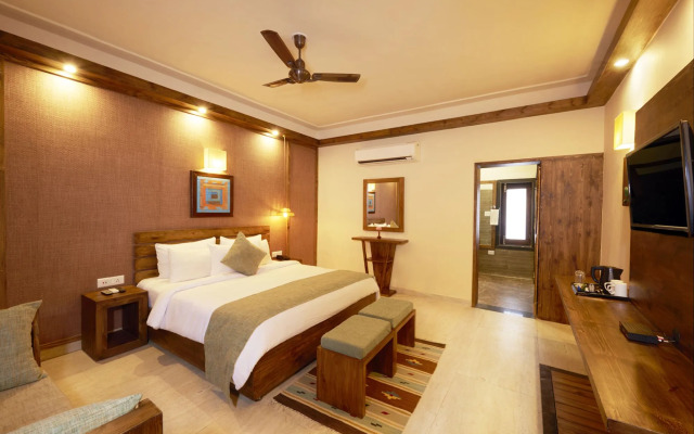 Aacorn Hideaway Resort & Spa