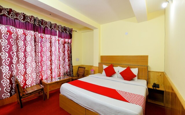 OYO 15028 Kalpana Homestay