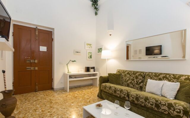 Milazzo Apartment