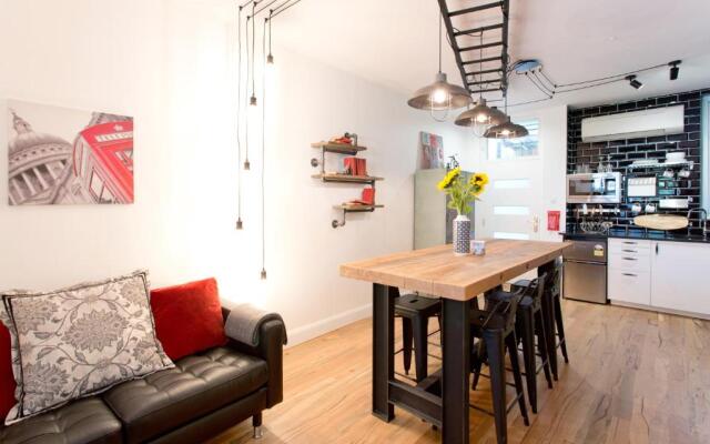 Industrial Central Apartment - Shop 8