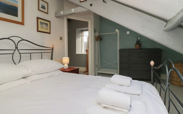 Flat 1