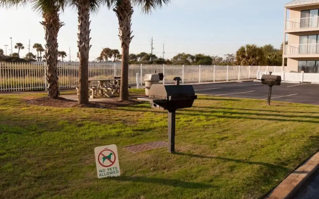 Seaside Beach & Racquet 2303