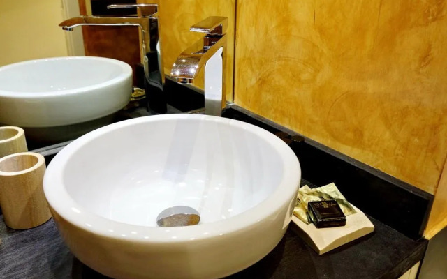 Cozy Flowers - My Extra Home