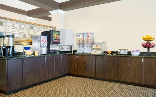 Days Inn by Wyndham Asheville/Mall