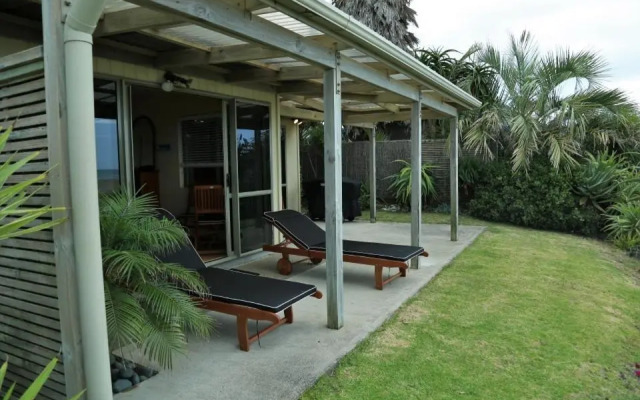 Gems Seaside Lodge