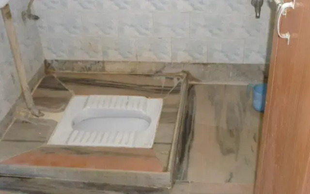 Biswanath Guest House