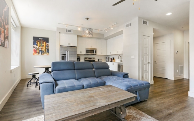 Pet-Friendly Oasis Close to French Quarter