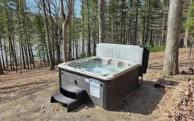 Lake Time by Taylor Made Deep Creek
