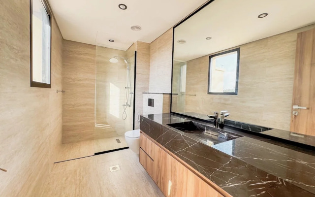 Designer Furnished Villa Luxury Finishes