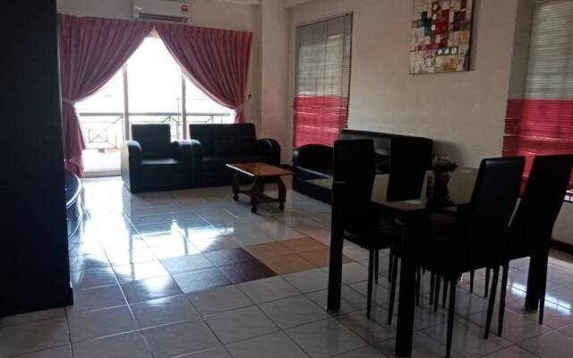 Kalyca Home 3BD Apt Api Api