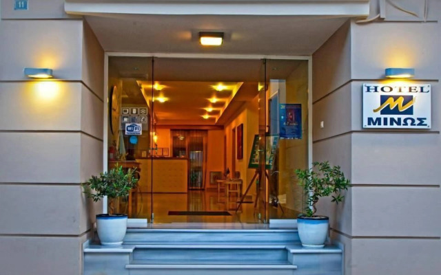Hotel Minos