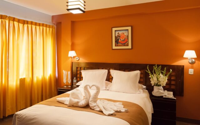 Inti Punku Alameda Inn