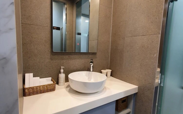 The Muse Hotel & Residence