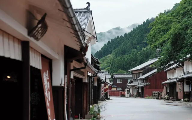 八百熊川 Yao-Kumagawa