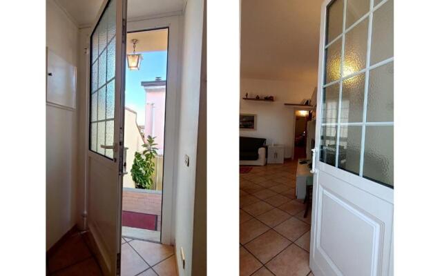 Beach 2 Bedrooms Apartment With Balconies