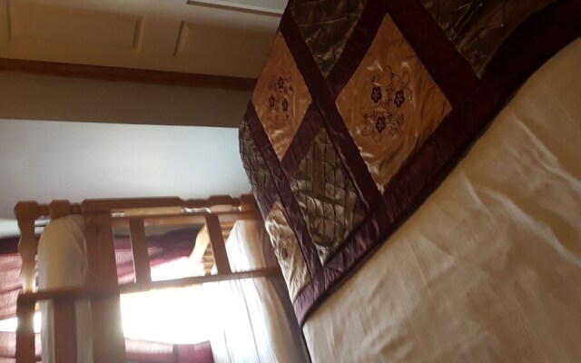 The Cresta Guest House
