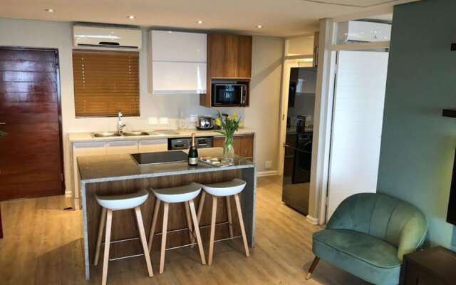 6 Dolphin Views - Near Umdloti Beach