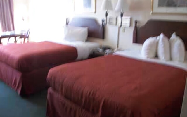 Red Carpet Inn & Suites