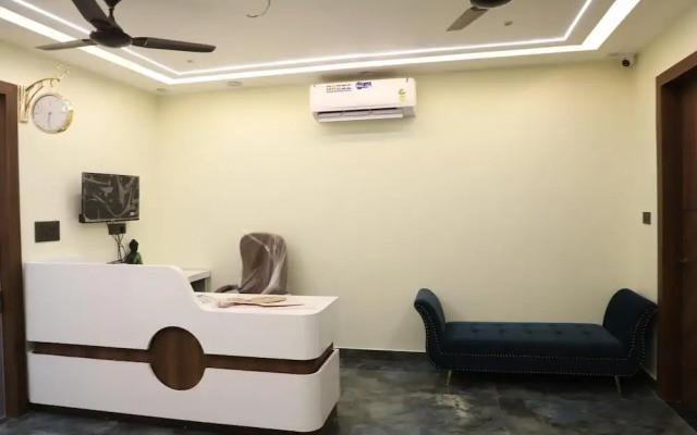 Hotel Moresta AC Room Restaurant and Bar