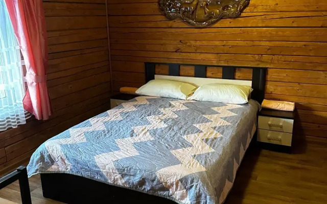 Husky House Guest House