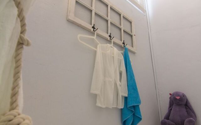 Modern Vintage by Mutze