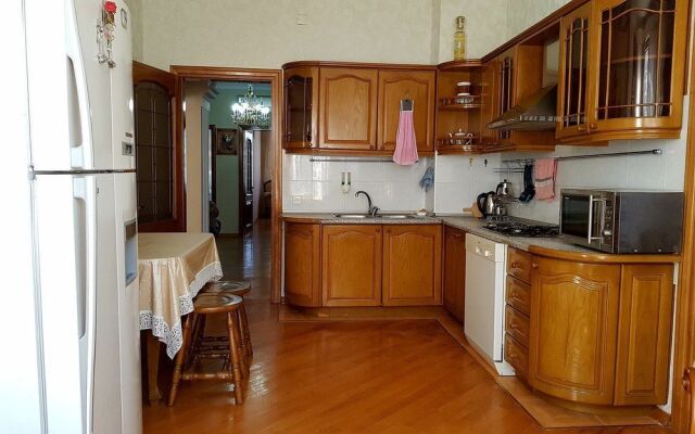 Umair Guest House
