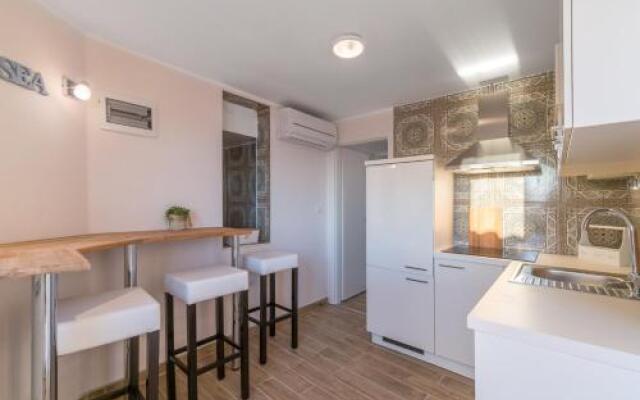 Riba Apartment