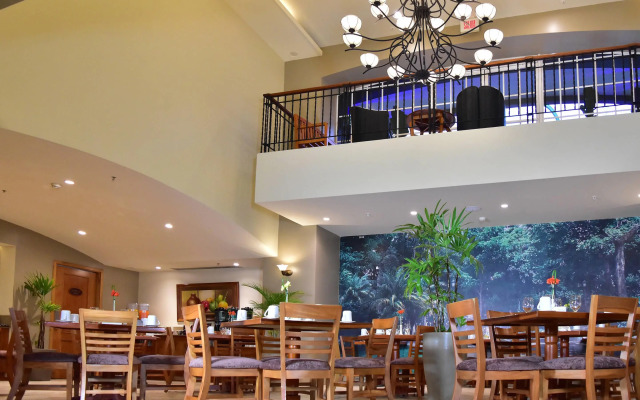 Sleep Inn Hotel Paseo Las Damas