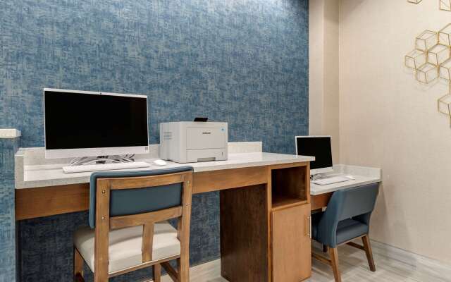 Comfort Suites Greenville Airport