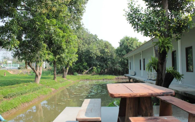 Nai Suan Inn