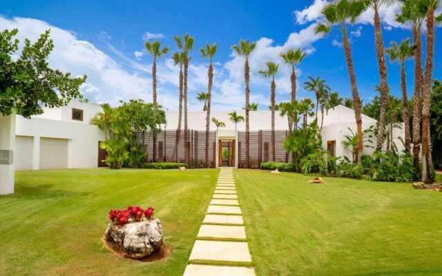 Sunny Vacation Villa 80