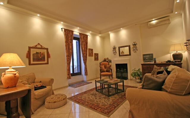 Parione Apartment