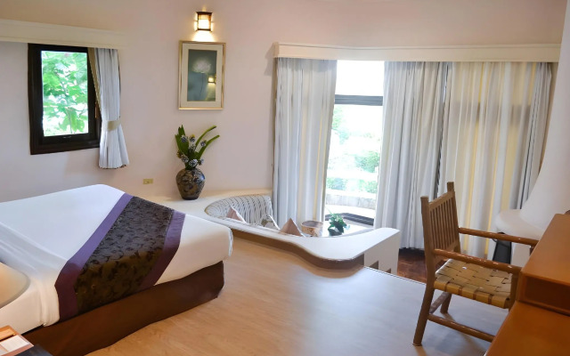 Imperial Phukaew Hill Resort
