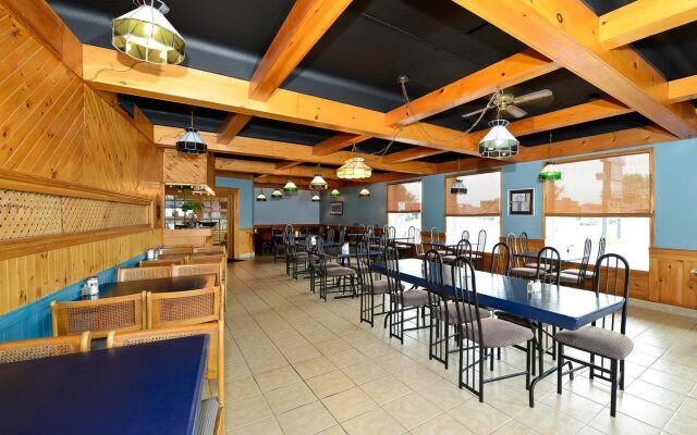Travelers Inn