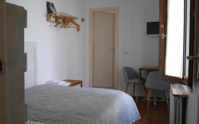 4 Camere A Trani