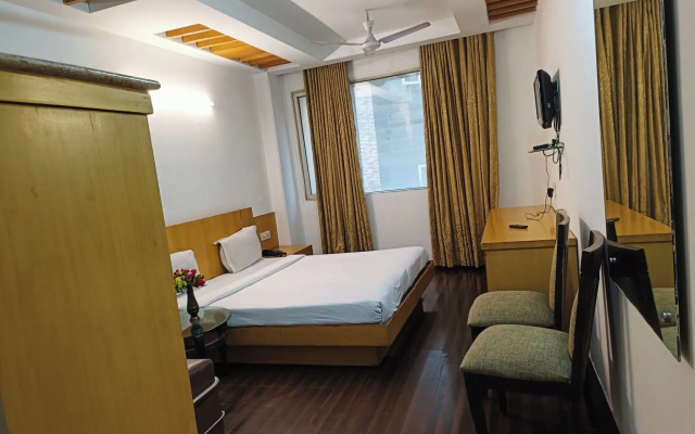 Hotel Gauranga Nearest New Delhi Railway Station