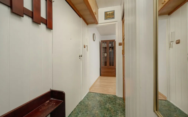 Apartment Close to the Park by Renters