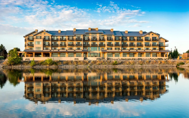 The Lodge at Columbia Point